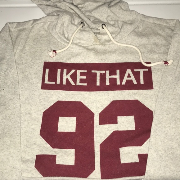 Croptop Hoodie. - Picture 1 of 3